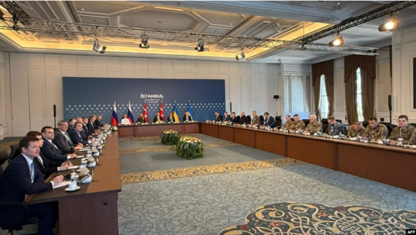 В Стамбуле прошли переговоры делегаций Украины и России