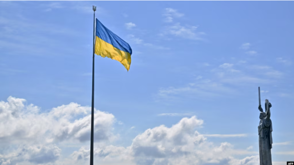 Президенты трех стран Центральной Азии поздравили Владимира Зеленского и народ Украины с Днём независимости