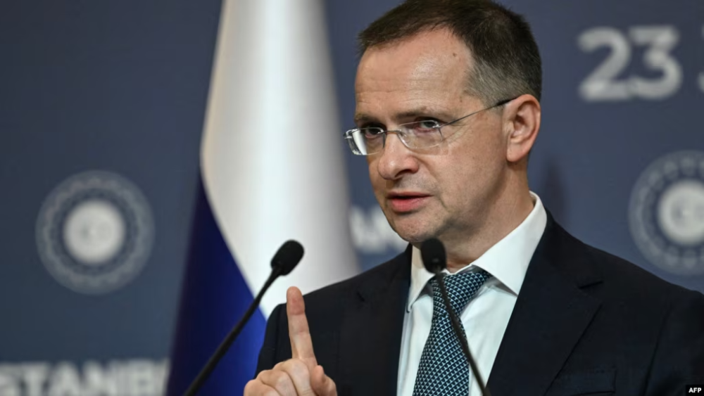 ФБК нашёл у семьи Мединского недвижимость на 6 миллиардов рублей