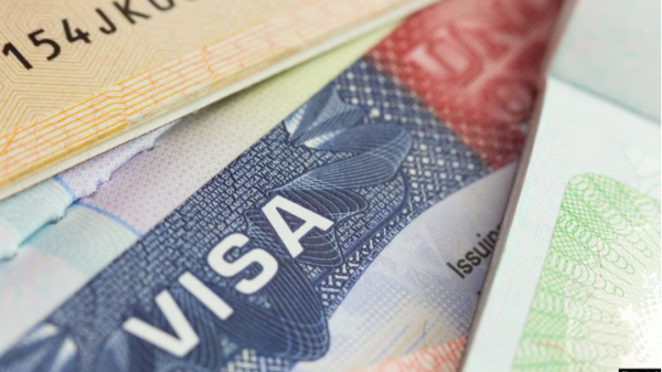 США обновили правила выдачи виз: граждане России смогут получить их только в Астане и Варшаве