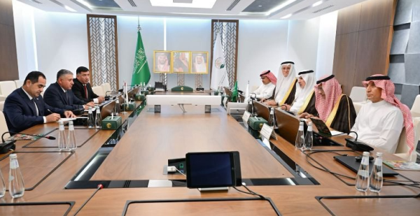 همکاری بین تاجیکستان و عربستان سعودی در بخش‌های بشردوستانه و اجتماعی در ریاض بحث و بررسی شد