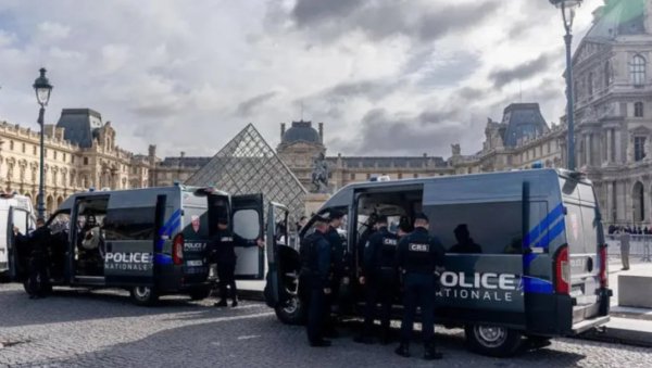 Лувр музейидаги 100 миллион долларлик ўғирлик бўйича етти киши қўлга олинди