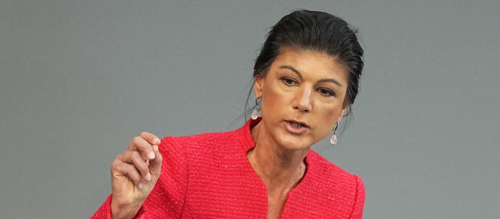 Wagenknecht führt künftig aus der zweiten Reihe