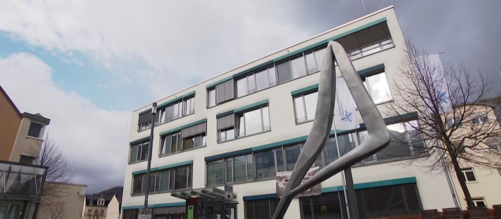 Wie kleine Krankenhäuser ums Überleben kämpfen