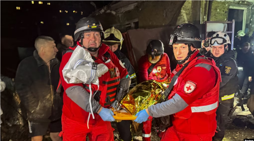 В Херсоне при российских ударах погибли 3 человека, в Харькове - 4