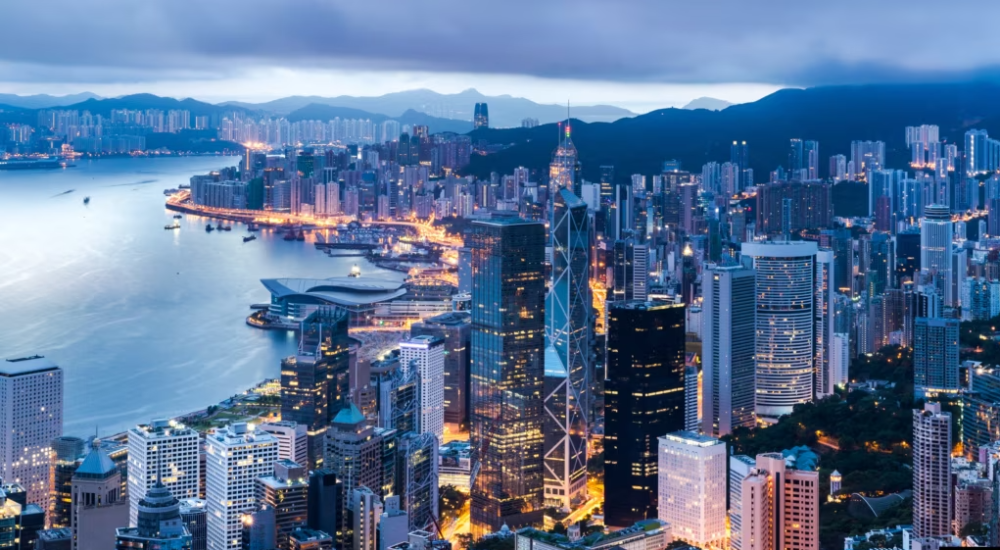 В Гонконге жертвами пожара стали не менее 13 человек