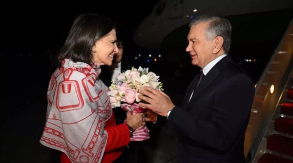 Шавкат Мирзиёев Вашингтонга ташриф буюрди