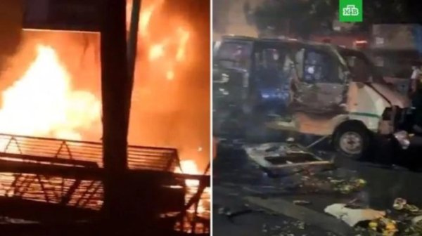 Нью-Деҳли марказида автомобиль портлашида саккиз киши ҳалок бўлди