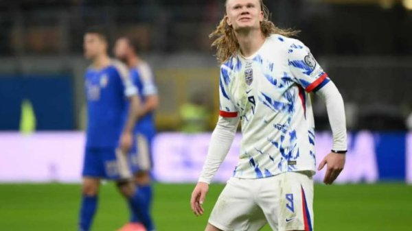 Италия Норвегияга ютқазиб, гуруҳда ортда қолди