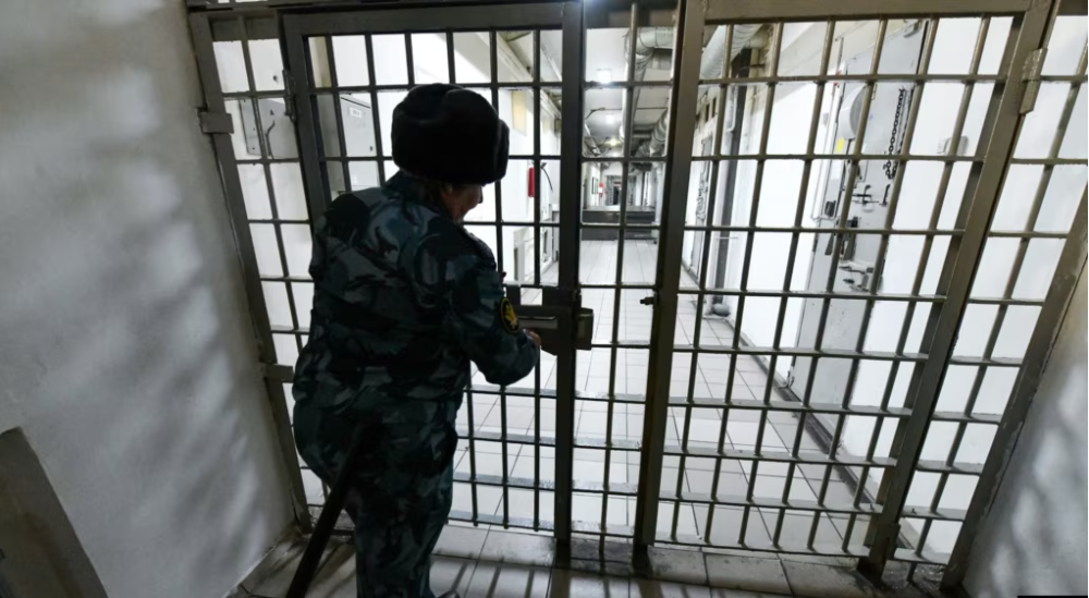 Военный РФ осуждён пожизненно за нападение на семью в Курской области