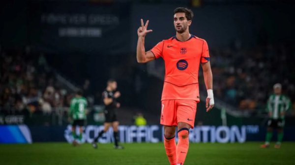 Барселона сафарда Бетисни мағлуб этди: 8 гол, Торресдан хет-трик