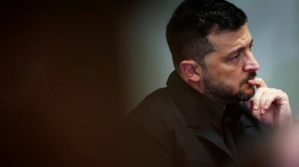 Украина Россия билан тинчлик учун НАТОни тарк этди