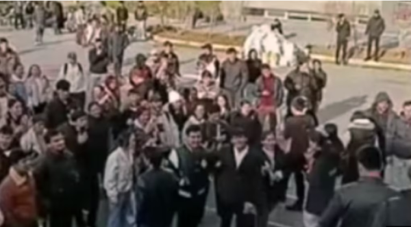 Туркменских студентов не пустили в университет в Стамбуле: сотни человек заявляют о внезапном отчислении