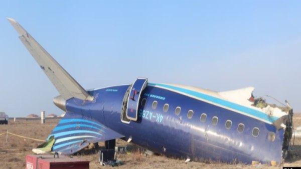 В Чечне открыли памятник жертвам крушения самолёта «Азербайджанских авиалиний»