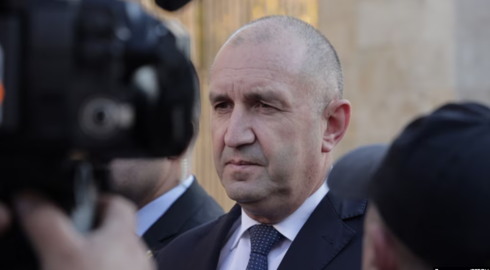 Президент Болгарии Румен Радев объявил об уходе в отставку