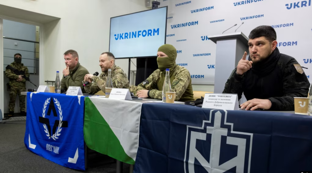 Школьнице, разместившей фото лидеров РДК, дали реальный срок