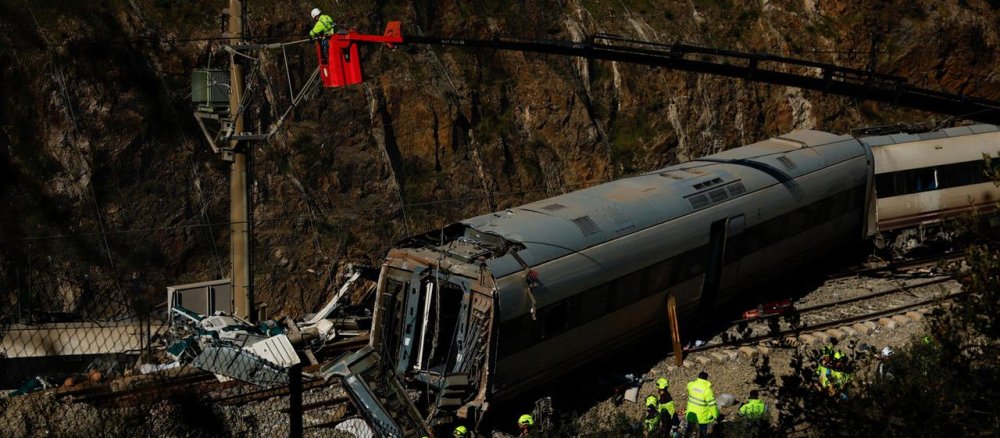 Banges Warten auf die Namen der Todesopfer