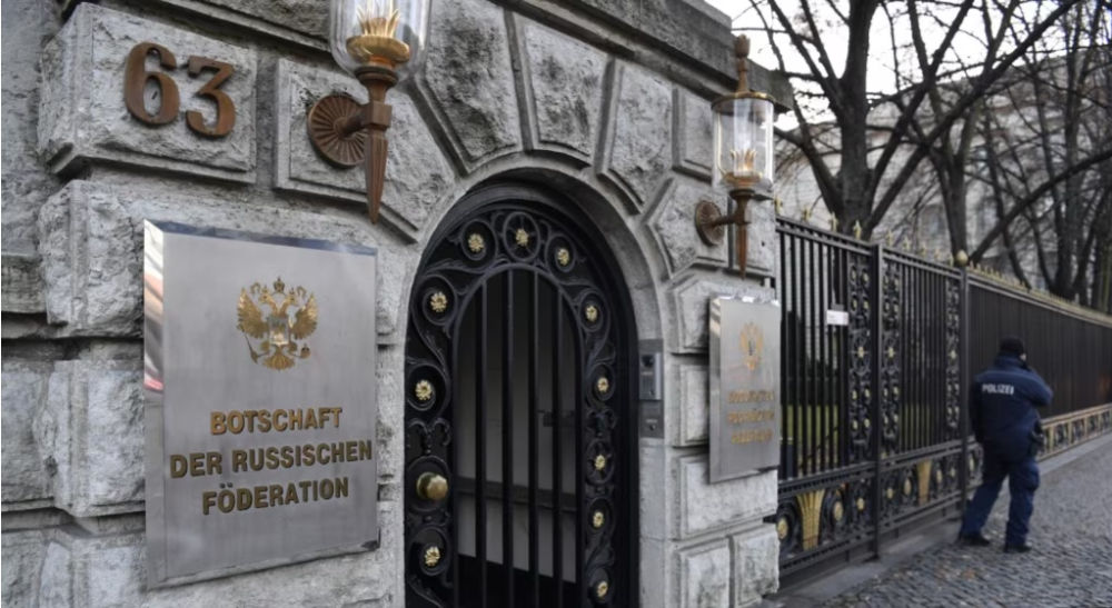 ФРГ объявила о высылке российского дипломата из-за дела о шпионаже