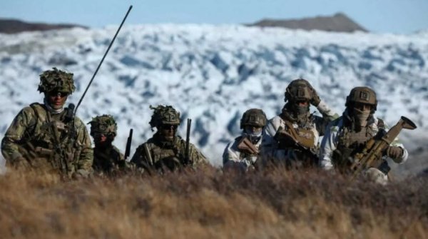 АҚШ Гренландияни олиш масаласини кун тартибига чиқаргани маълум бўлди