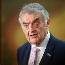 Interne Anzeige gegen NRW-Innenminister Reul