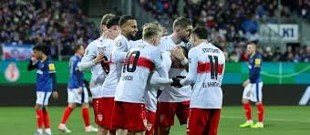 Am Ende doch deutlich - Stuttgart siegt im kalten Kiel