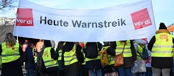 Warnstreiks und erste Kompromisssignale