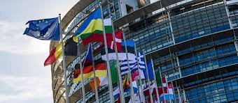 EU-Parlament billigt Milliarden-Kredit für Ukraine