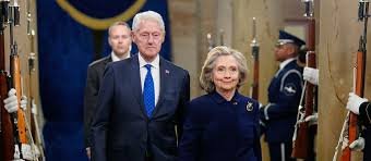 Bill und Hillary Clinton sagen zum Fall Epstein aus