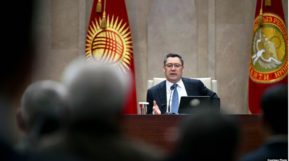 Садыр Жапаров уволил сразу трех министров