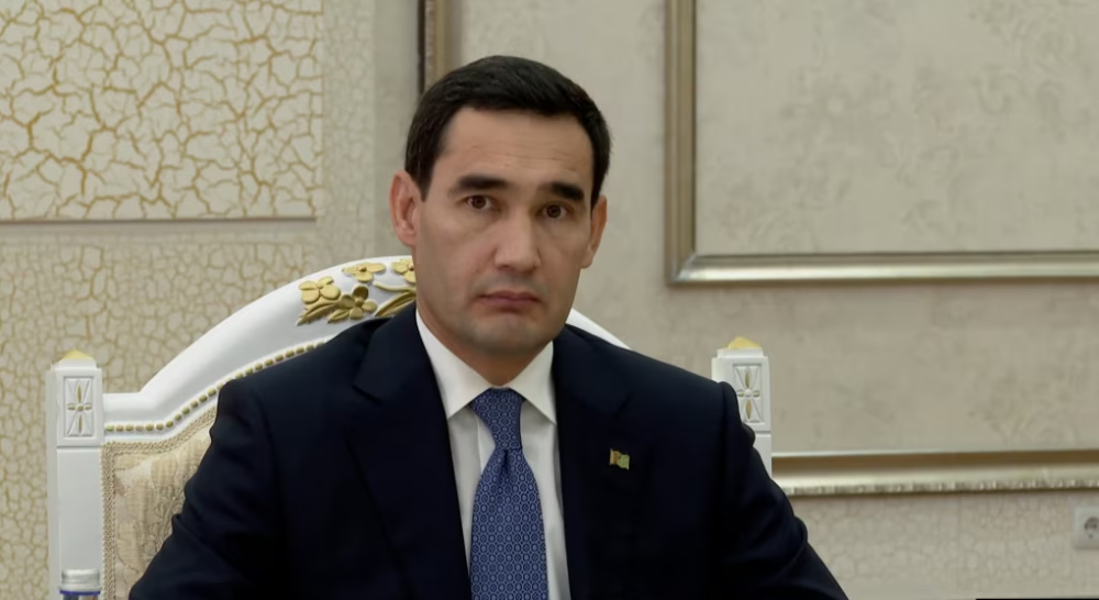 В Туркменистане проведены масштабные кадровые перестановки в правительстве и силовых структурах