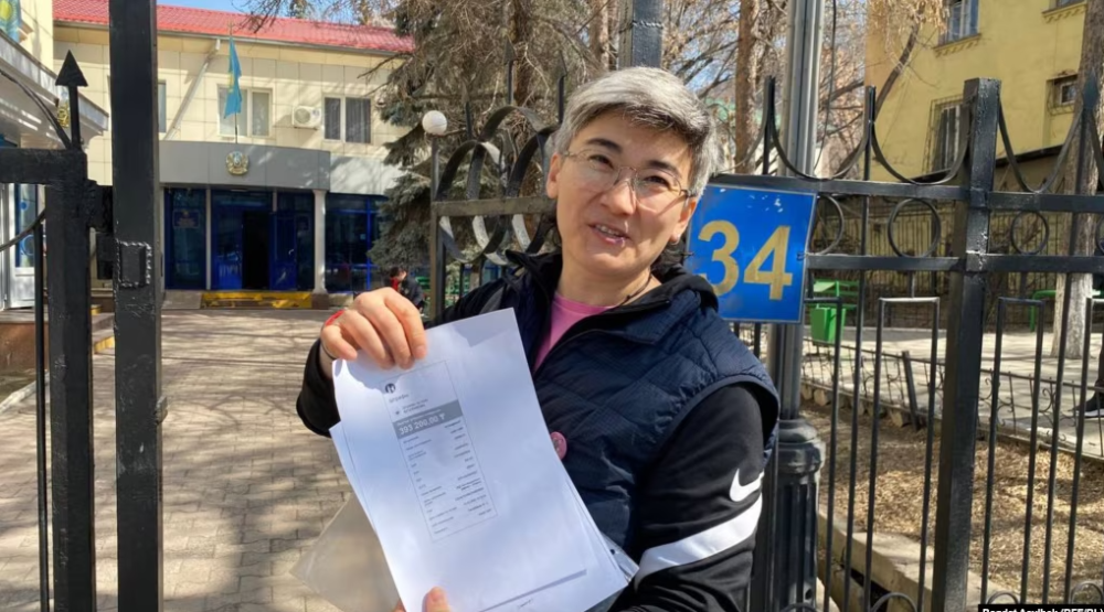 Активистка Жанар Секербаева стала подозреваемой по уголовному делу по статье «Побои»