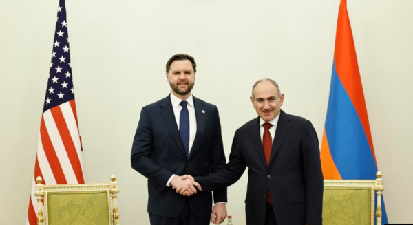 Вице-президент США Вэнс посещает Армению