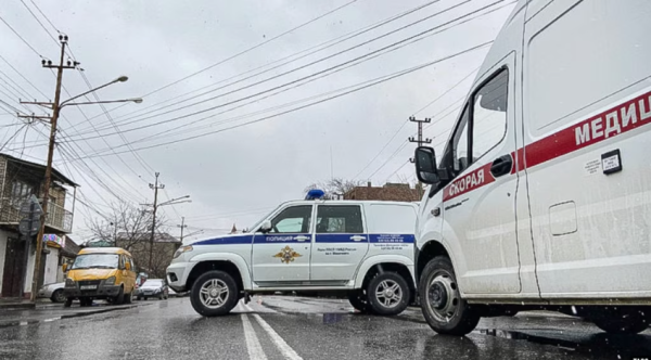 В Челябинске мужчина с ножом напал на прихожан храма