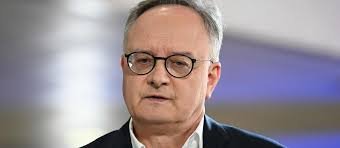 SPD-Spitzenkandidat Stoch kündigt Rücktritt an