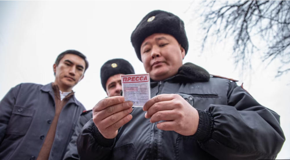 Международные организации призвали Токаева отреагировать на задержания журналистов в Казахстане