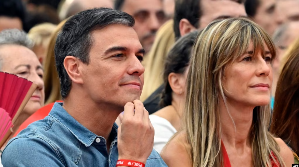 Жене премьер-министра Испании предъявили обвинение в коррупции