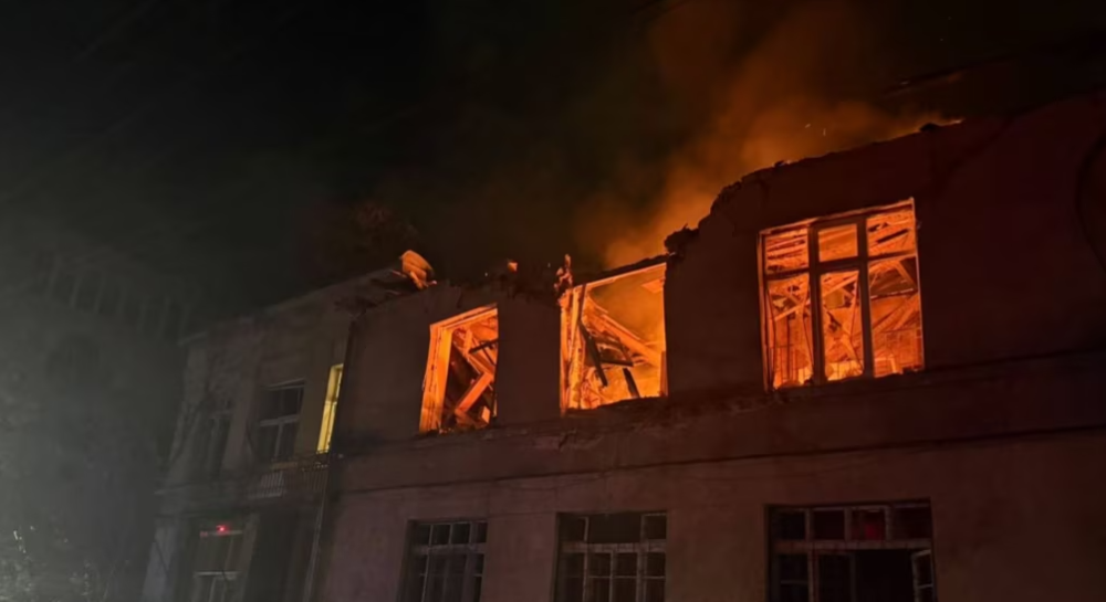 Ночной удар России по Одессе: сообщается о 20 пострадавших