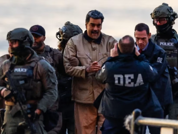 ۴۰۰ هزار دالر سود؛ بازداشت نظامی امریکایی به اتهام شرط‌بندی روی عملیات دستگیری مادورو