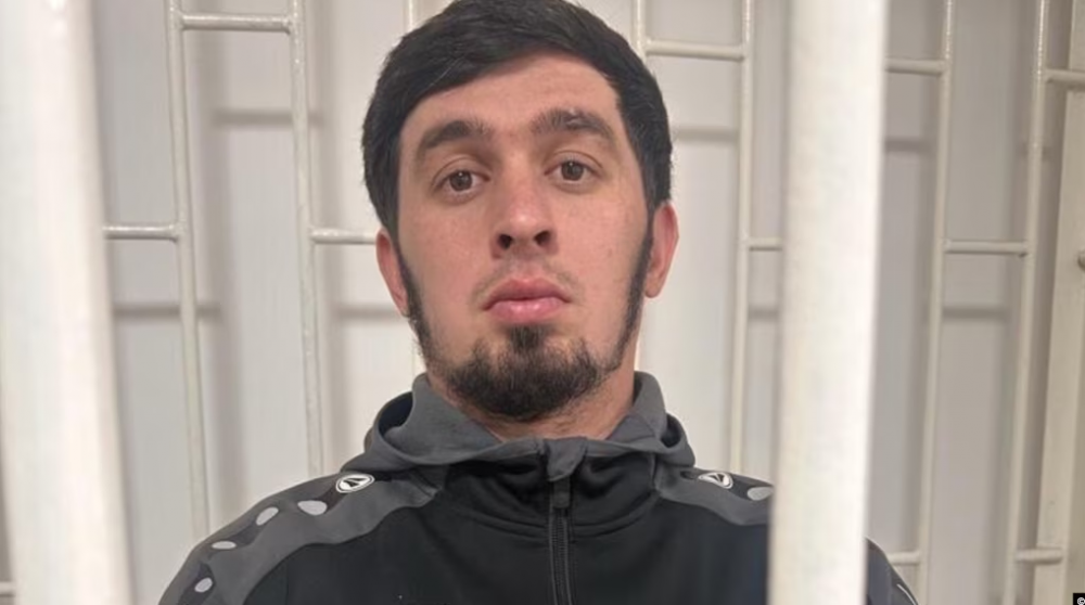 Суд в Алматы на два месяца продлил арест чеченскому активисту Мовлаеву, находящемуся под стражей с прошлого мая